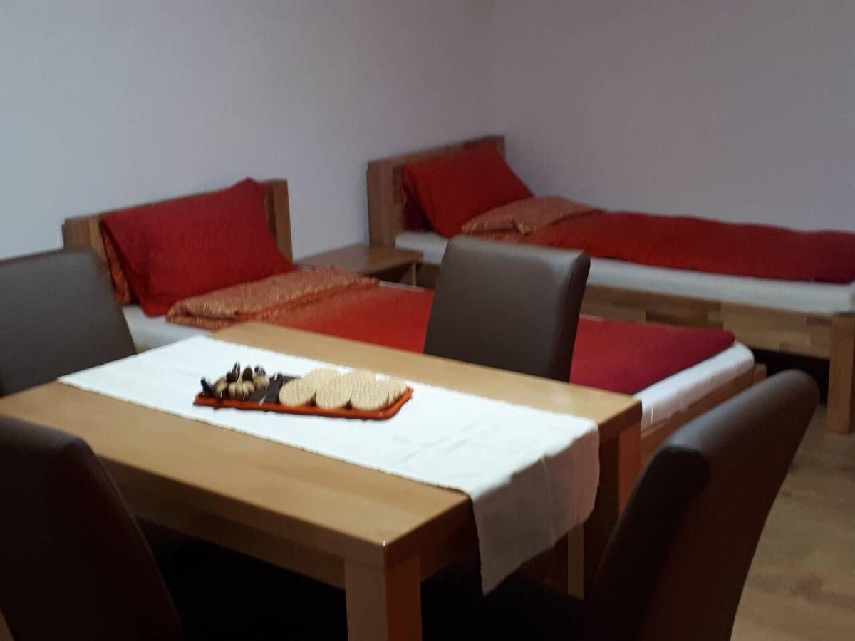 Apartmani Tajra Visoko Kültér fotó